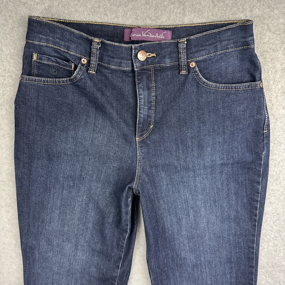 Gloria Vanderbilt Women's Amanda Jeans Size 6 - Picture 3 of 10